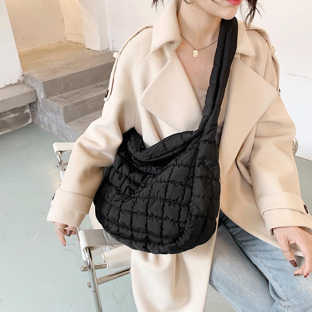 Lattice Pattern Shoulder Bag